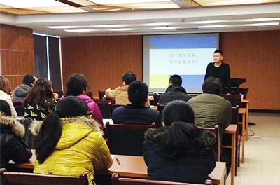湖南银河电气有限公司举办消防安全培训